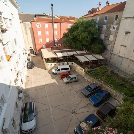Piazza Dei Signori Zadar