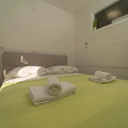 Piazza Dei Signori Apartmán *