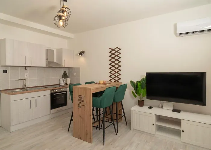 Lägenhet Piazza Dei Signori Zadar